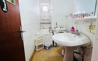 Apartament  Decomandat  2 camere cu balcon mare - Dacia - Poză 4