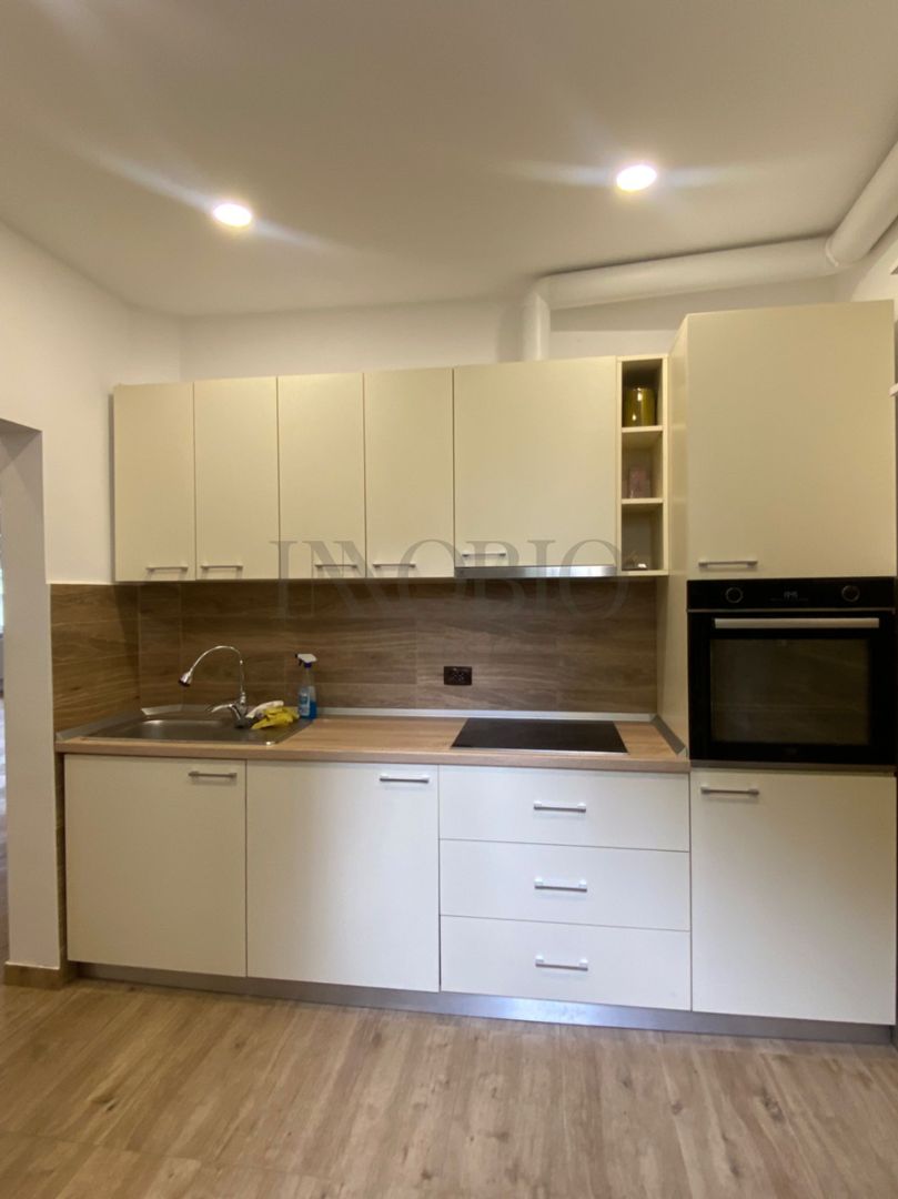 Apartament în vilă interbelică | Curte proprie – Romana - Dorobanti - Poză 7
