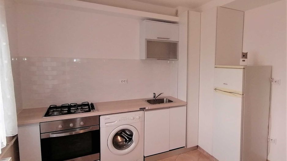 13 Septembrie/ Garsoniera bloc mixt/ Centrala - Poză 3