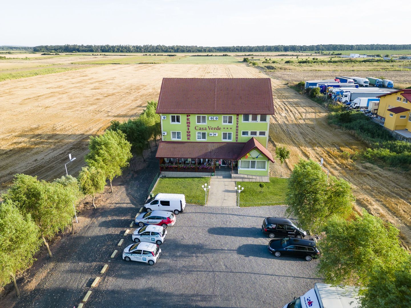 Pensiune in Arad (Vladimirescu) pe DN7 - Poză 21