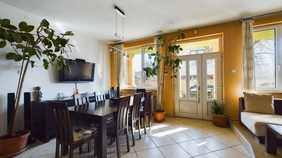 Casă spațioasă în zona Blașcovici, Timișoara - Poză 1