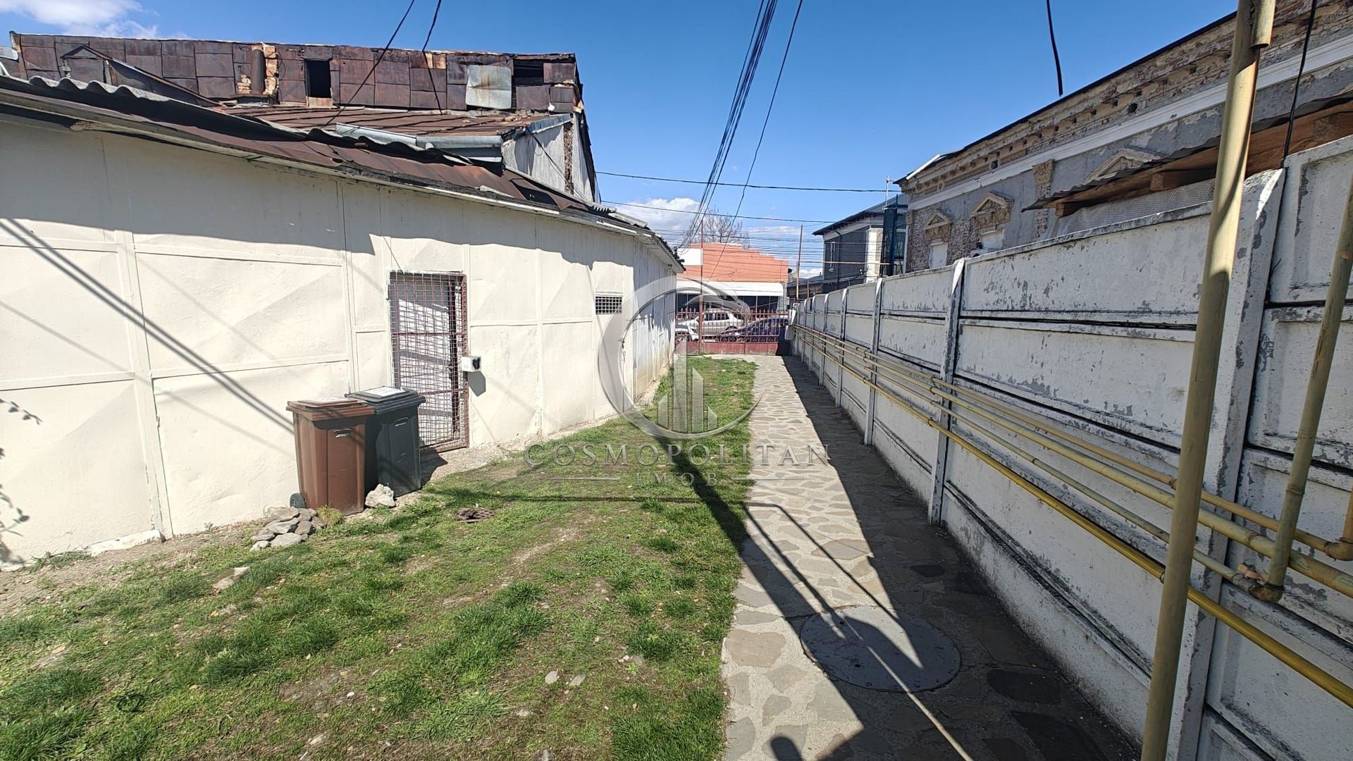 Casa Spatiu comercial zona ISJ Buzau 160mp Pret: 110.000 - Poză 2