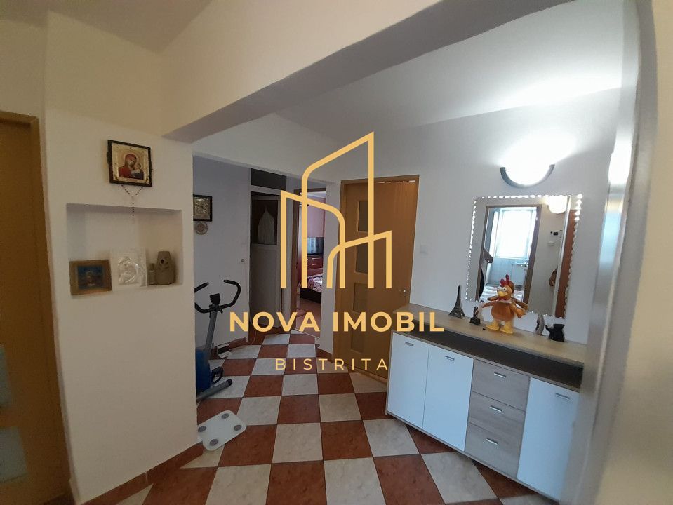Apartament 4 camere,decomandat,78mp,zona Imparatu Traian . - Poză 5