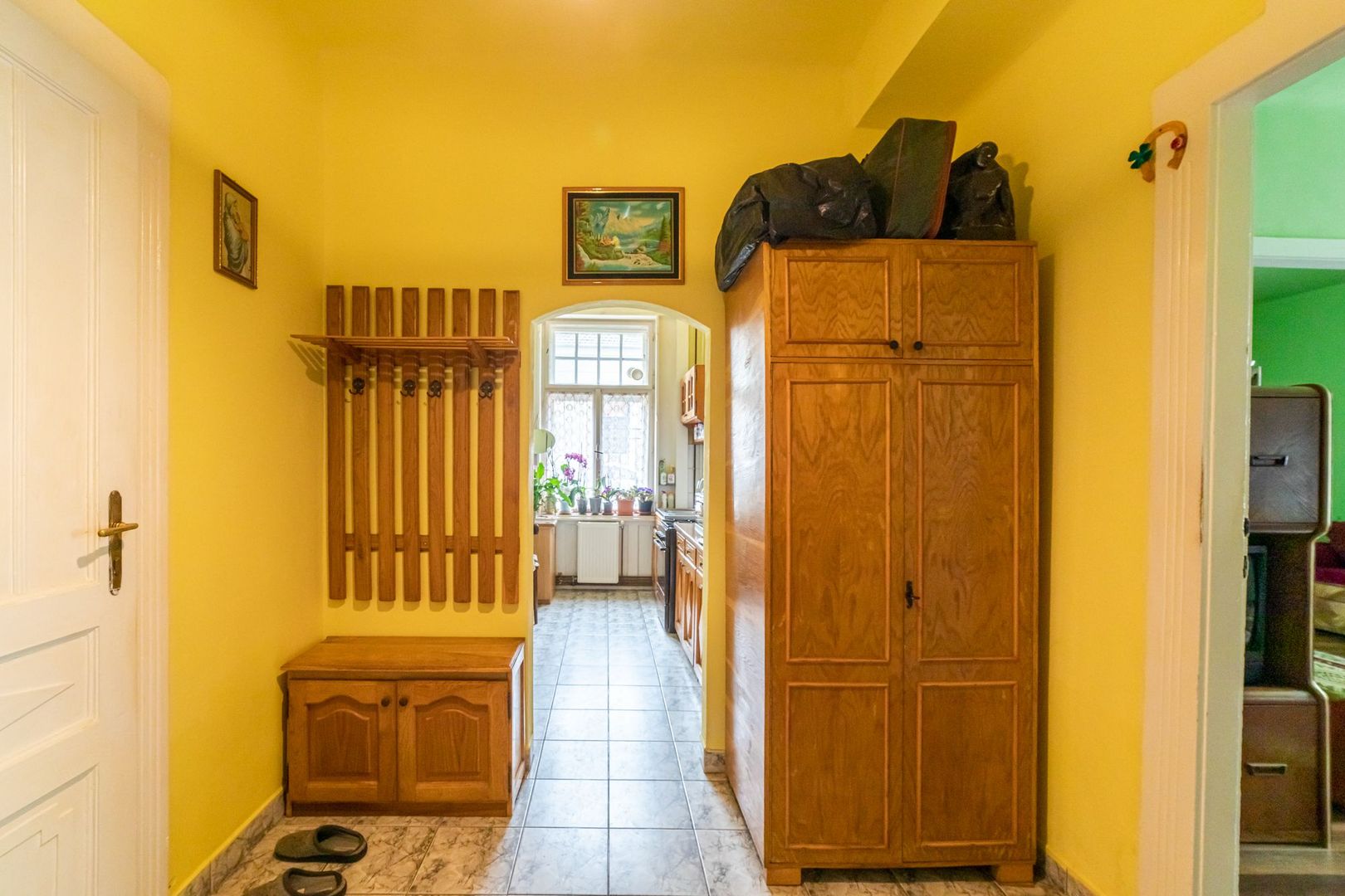 Proprietate vândută Apartament primitor într-o clădire deosebită - Poză 9