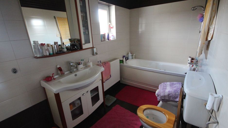 Casa ideala pentru 2 familii - Poză 28