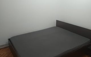 Apartament cu 3 camere, 68mp, Zona strazii Petru Dobra - Poză 2