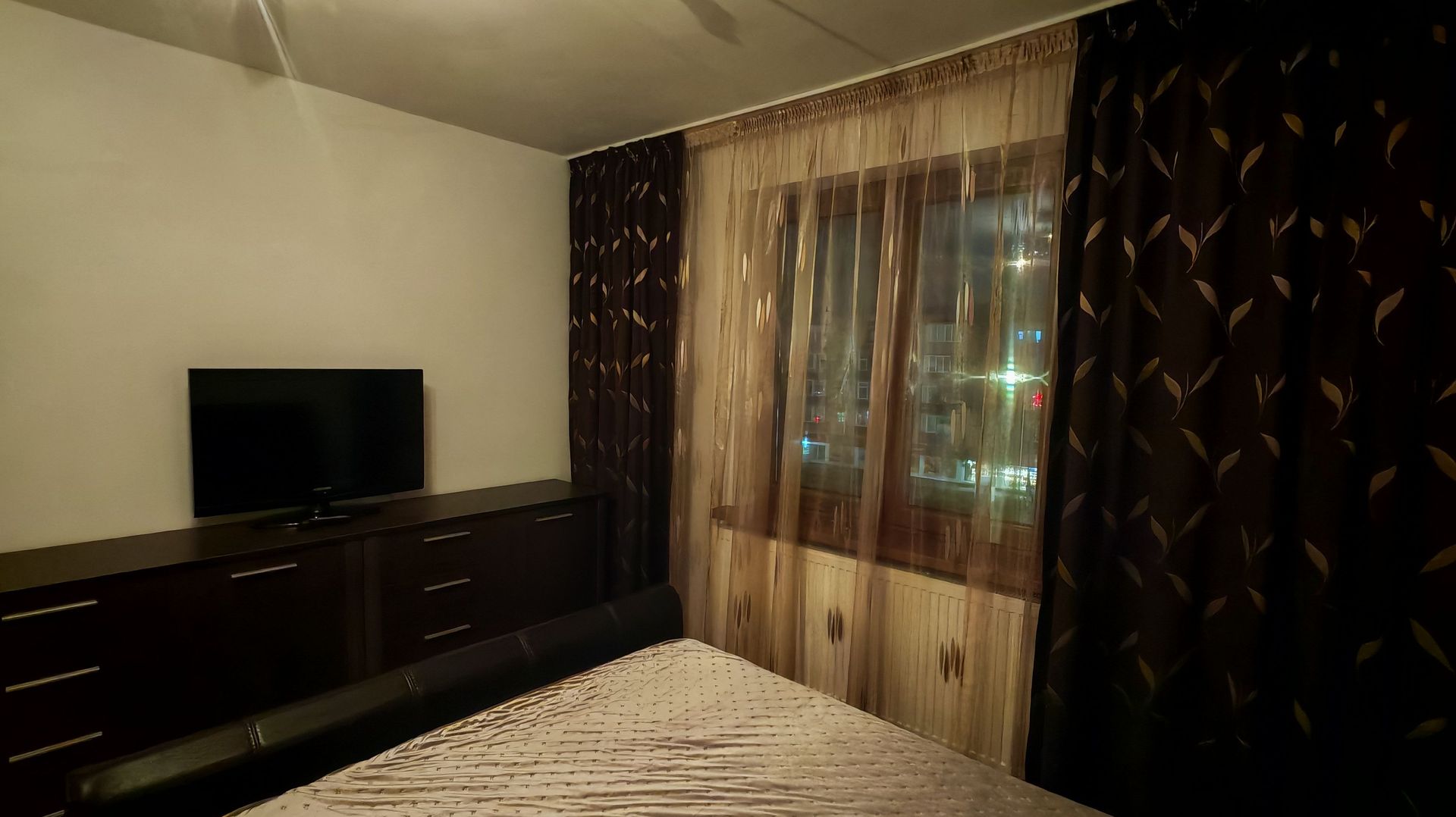 Apartament 3 camere Calea București,complet mobilat,utilat,500 eur - Poză 11