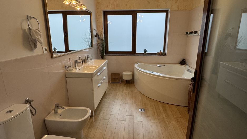 Apartament luminos ultracentral |Terasa panoramica | Unirii - Poză 6