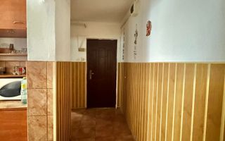 Apartament cu 3 camere, etaj intermediar, cartierul Astra - Poză 3