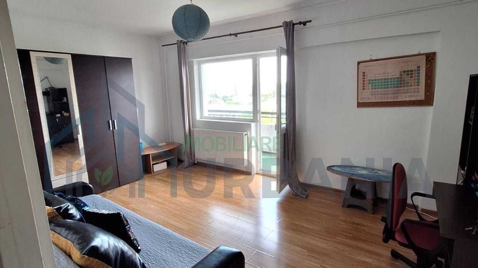 Apartament decomandat cu balcon și terasă, vedere Palatul Culturii, Teatrul Național și Mitropolie, centru Iași - Poză 3