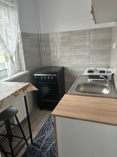 Amenajata si  renovata complet - Poză 9