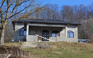 Casă pe platou, liniște și natură – Boțești, Argeș - Poză 1