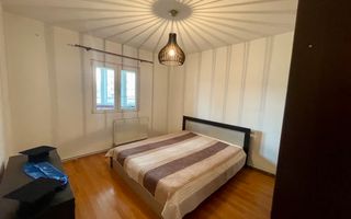 Apartament de vânzare - 3 camere, Turnișor - Poză 1