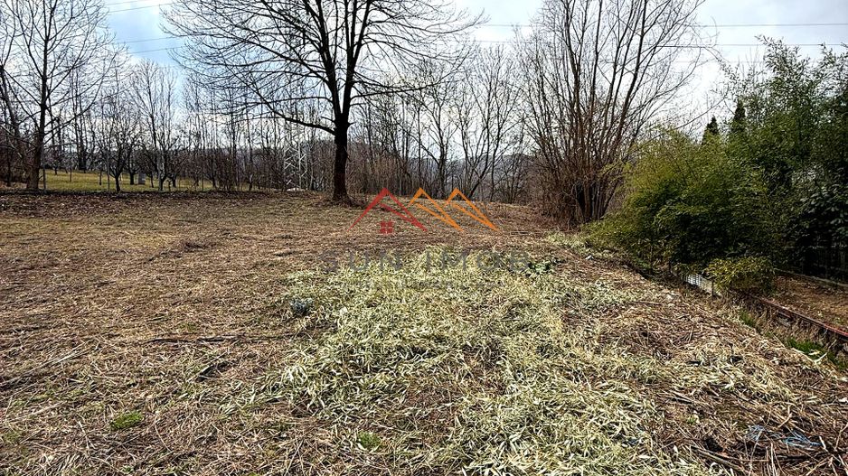 Teren intravilan 3171 mp | Cornu | 29 €/mp - Poză 6