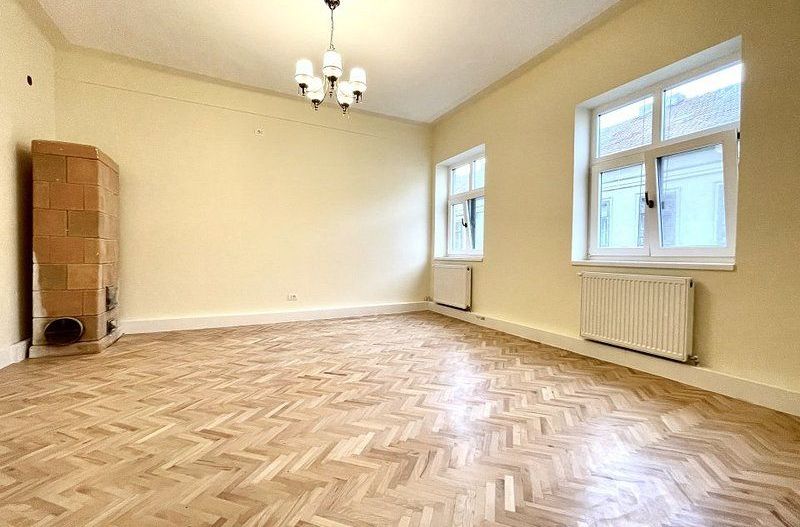 Recent renovat| Piața Unirii - lângă Tribunal - Poză 6