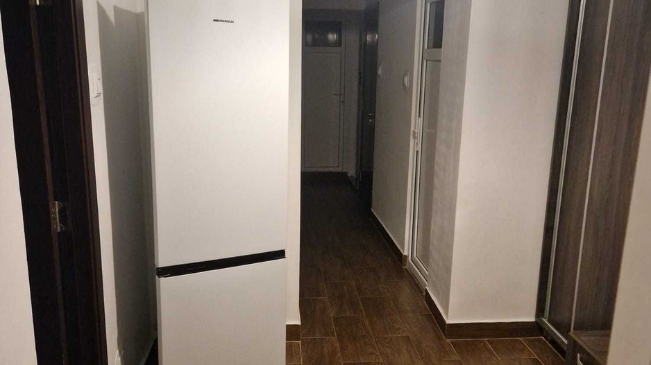 Apartament 3 camere-70mp -Crangasi - Poză 3