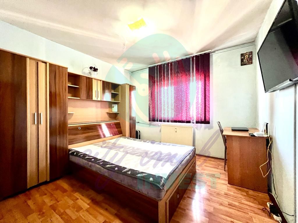 APARTAMENT 3 CAMERE SPATIOS-NERVA TRAIAN-BLOC REABILITAT - Poză 4
