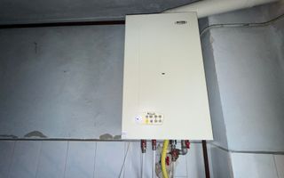 APARTAMENT 3 CAMERE ETAJ 4 VISOI CAMPULUNG - Poză 13