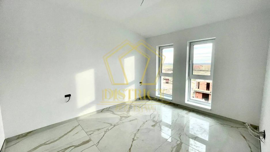 Penthouse cu 3 camere si terasa de 85mp | zona Antenei | Braytim - Poză 6