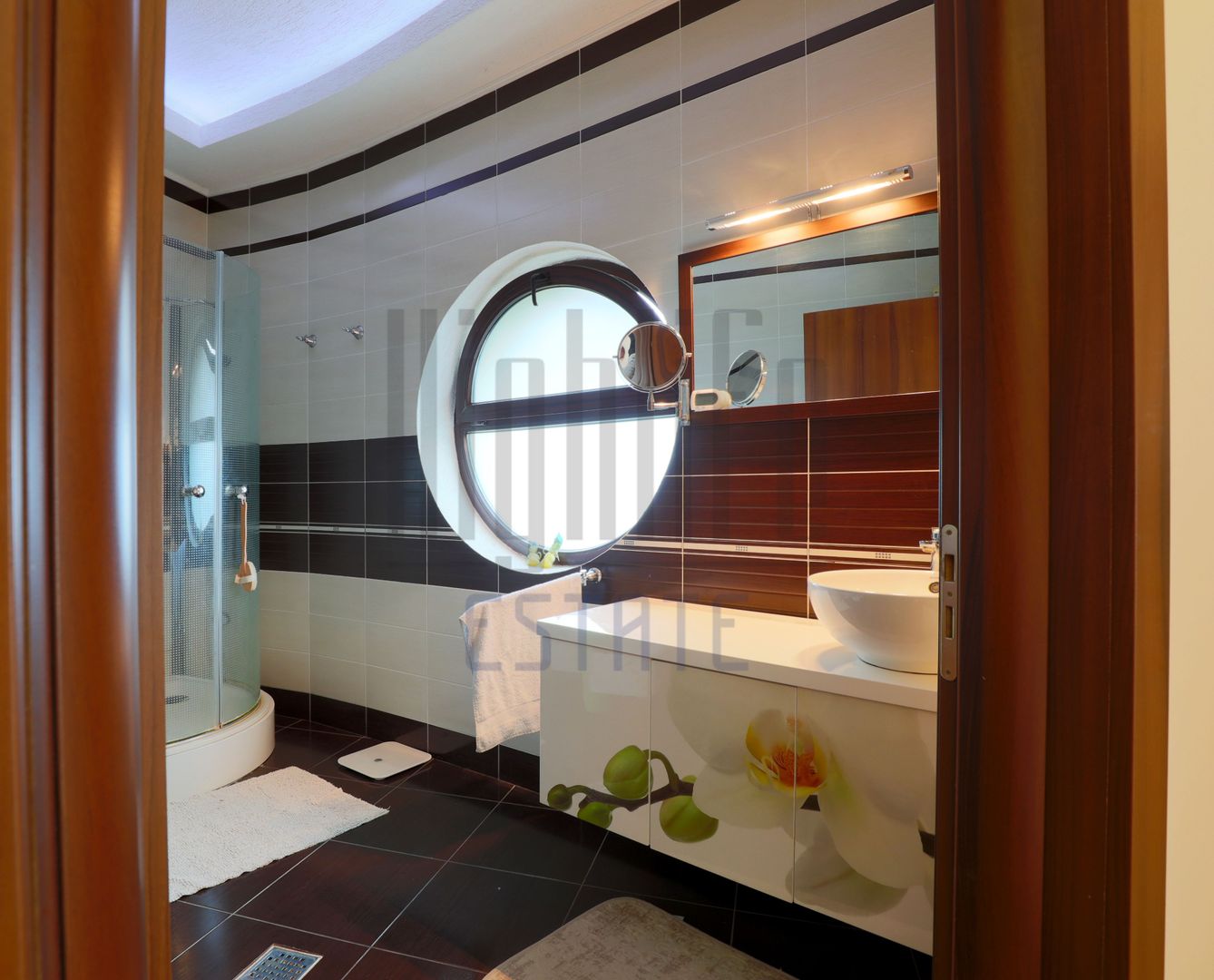 Vila de lux deosebita 9 Camere Pipera Erou Iancu Nicolae 298mp teren - Poză 23