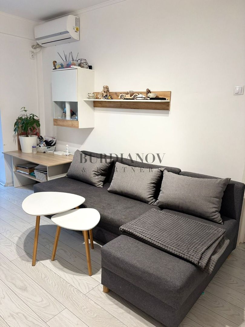 Apartament cu 2 camere de vânzare Bd. Basarabia - Metrou-  zona Diham - Poză 4