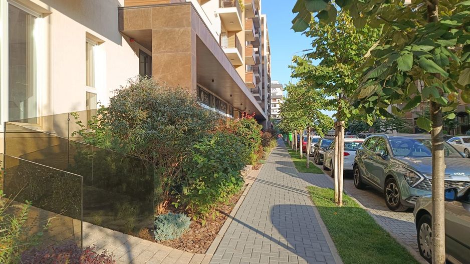Inchiriem spatiu comercial 202 mp zona Coresi - Poză 24