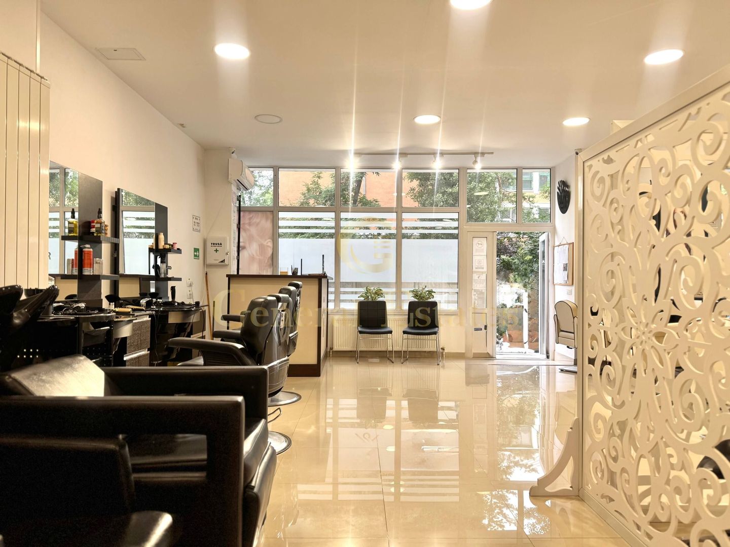 De Vânzare Salon de înfrumusețare - Afacerea este activa ! - Poză 11