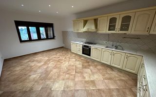 VILA  - ARADULUI. -British - Poză 16