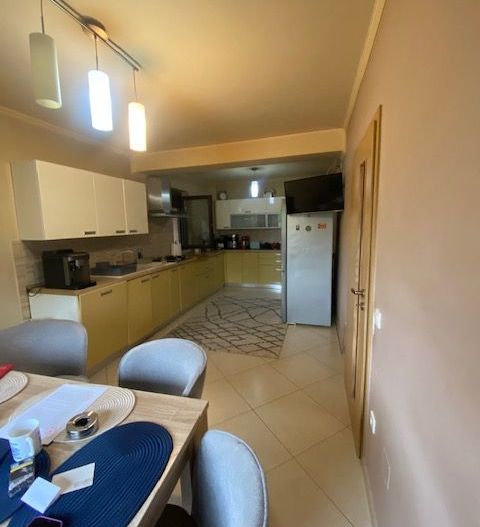 Duplex cu piscina Dumbravita Zona PADURE - Poză 35