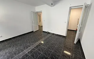 Spatiu Comercial Tomesti 200mp - Poză 13