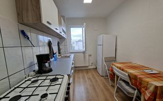 Apartament 3 camere etaj 2 renovat prima inchiriere pe Mihai Viteazul - Poză 4