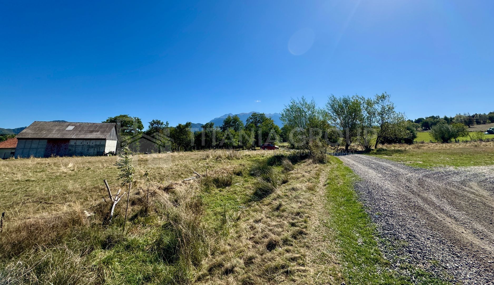 Teren intravilan parcelabil, priveliște spre munți, Sohodol, Bran - Poză 15