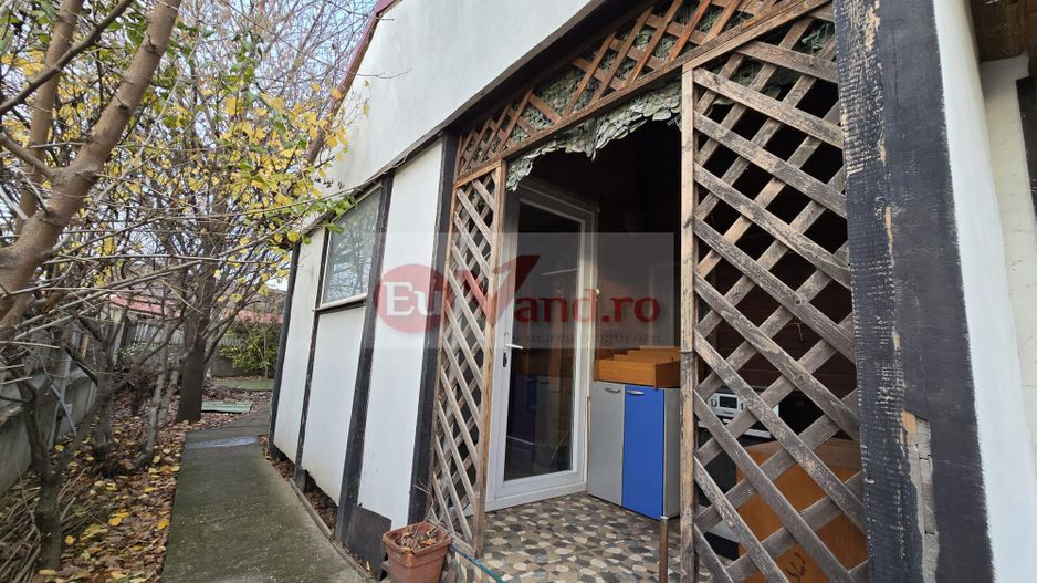 Exclusivitate! Proprietate in Sendreni, jud. Galati -  65.000 EUR - Poză 8