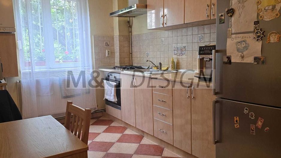Apartament 3 camere zona Centrala - Poză 2