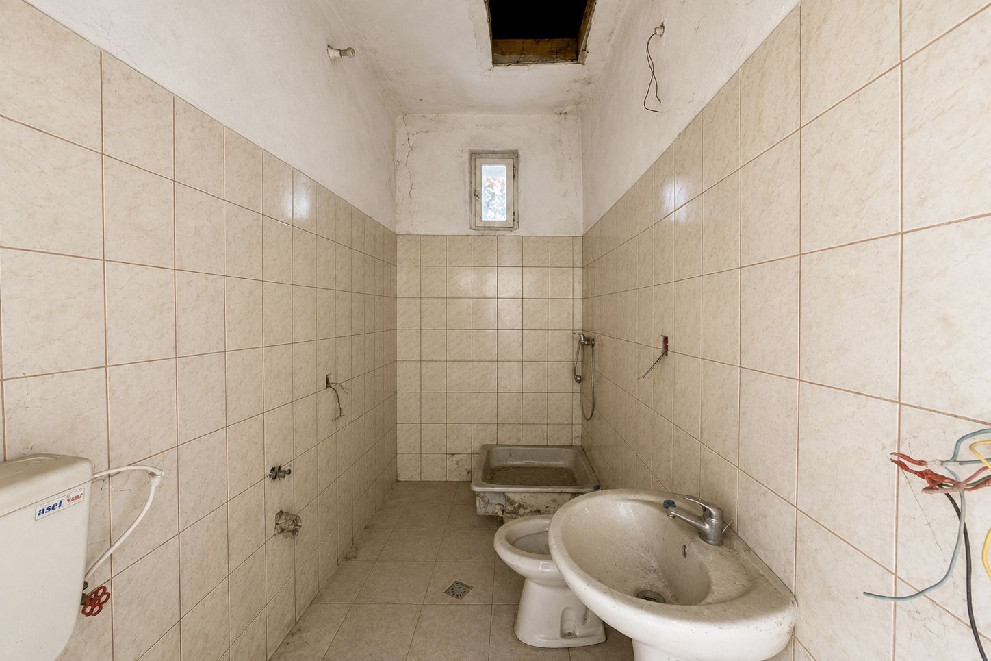 Casă din cărămidă, 6 camere, zona Pârneava, str. Eftimie Murgu - Poză 19