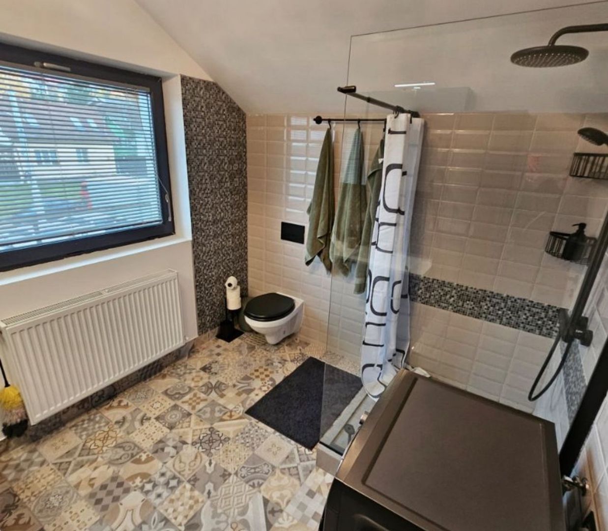 CASĂ NOUĂ, MODERNĂ | SĂCELE – ZONA BACIU - Poză 4