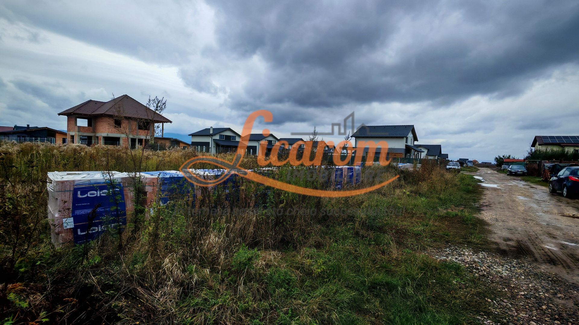 Teren intravilan 500 mp localitatea Cristian Brasov pret 58000 euro - Poză 4