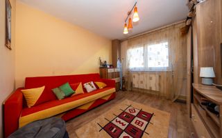 Apartament 3 camere, vedere superbă, Răcădău, str. Carpenului - Poză 11