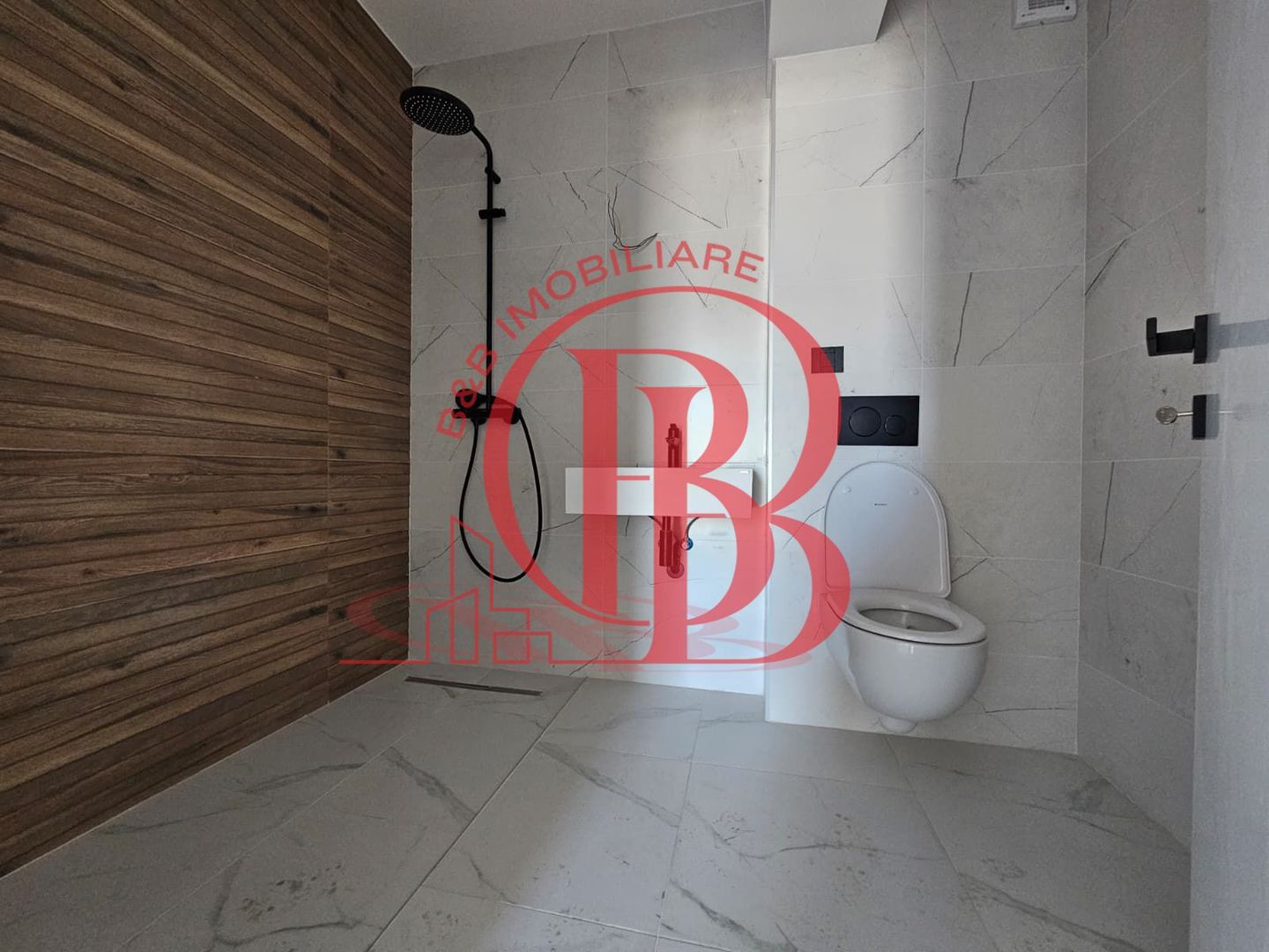 4 camere finalizat Complex Premium-piscina - pista alergare in incinta - Poză 14