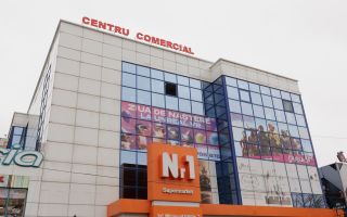 Chirie, spațiu comercial, 700 mp, str. Mircea cel Bătrîn, Ciocana - Poză 1