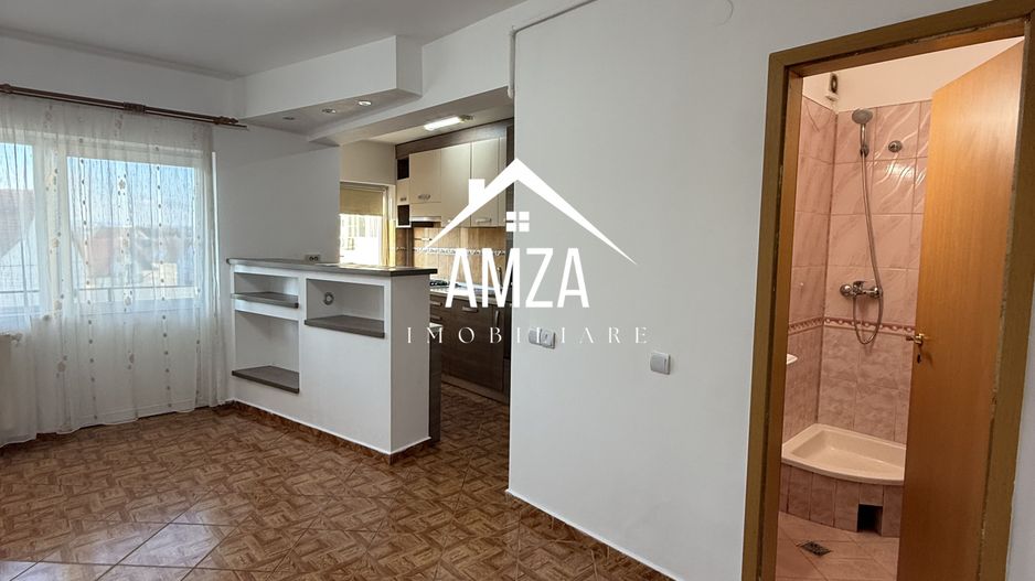 Apartament spațios cu 4 camere + garaj inclus – zona Ștrand–Tilișca - Poză 11