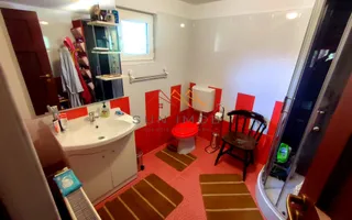 Casa de vacanta, P+M, 6 camere, teren 2200 mp, Breaza, Judetul Prahova - Poză 16