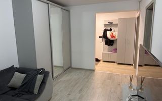 Garsoniera de vanzare- Sector 4/ Gata de mutare - Poză 2