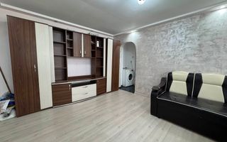Apartament 2 Camere de Vanzare / Schimb - Poză 2