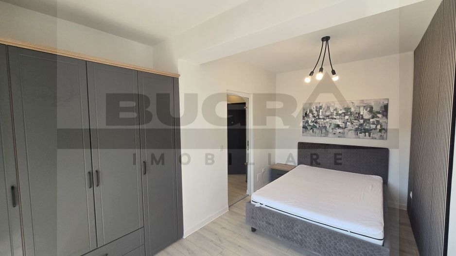 Apartament 42 mp, terasa 15 mp, parcare, zona C. Coposu - Poză 1