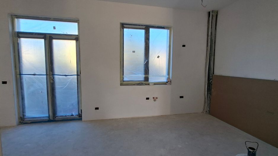 Duplex cu pozitie centrala in Dumbravita - Poză 6