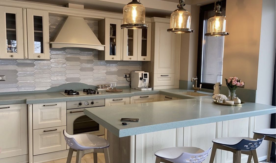 BRASADAS vinde Ap 2 cam 85mp 2018 vedere lac Siutghiol. - Poză 1