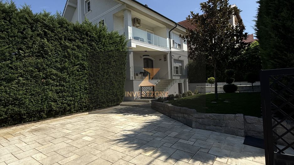 Vilă Lux  Oradea-strada Calimanestilor - Poză 14