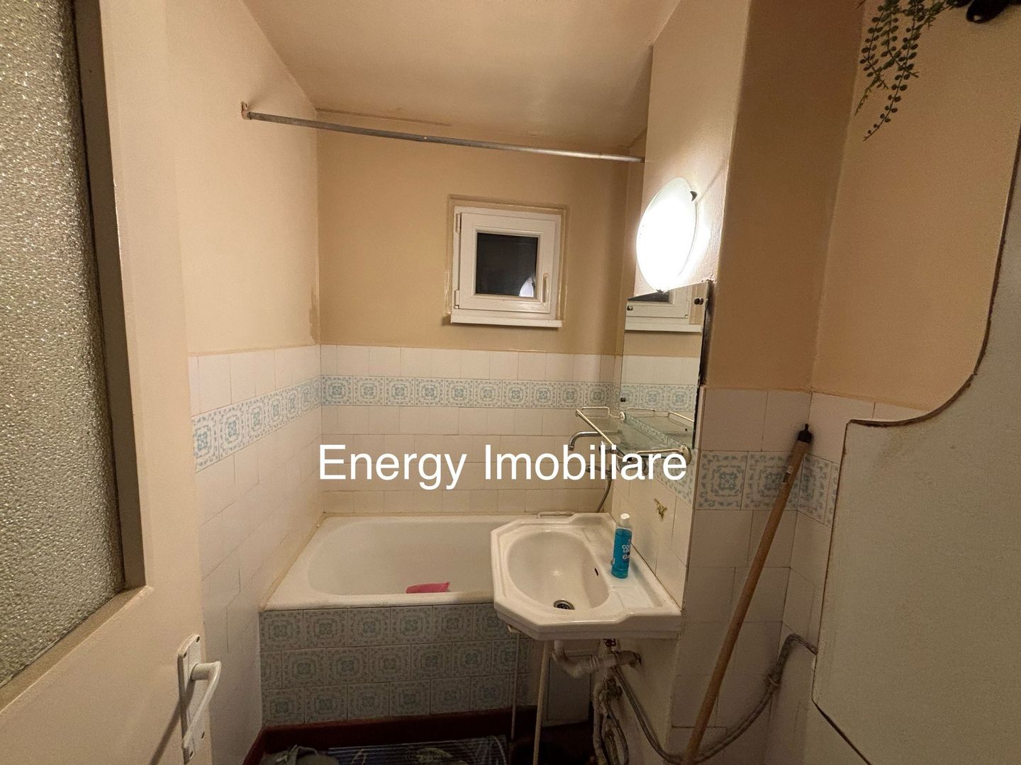 Apartament cu 3 camere, zona Dâmbul Pietros - Poză 6