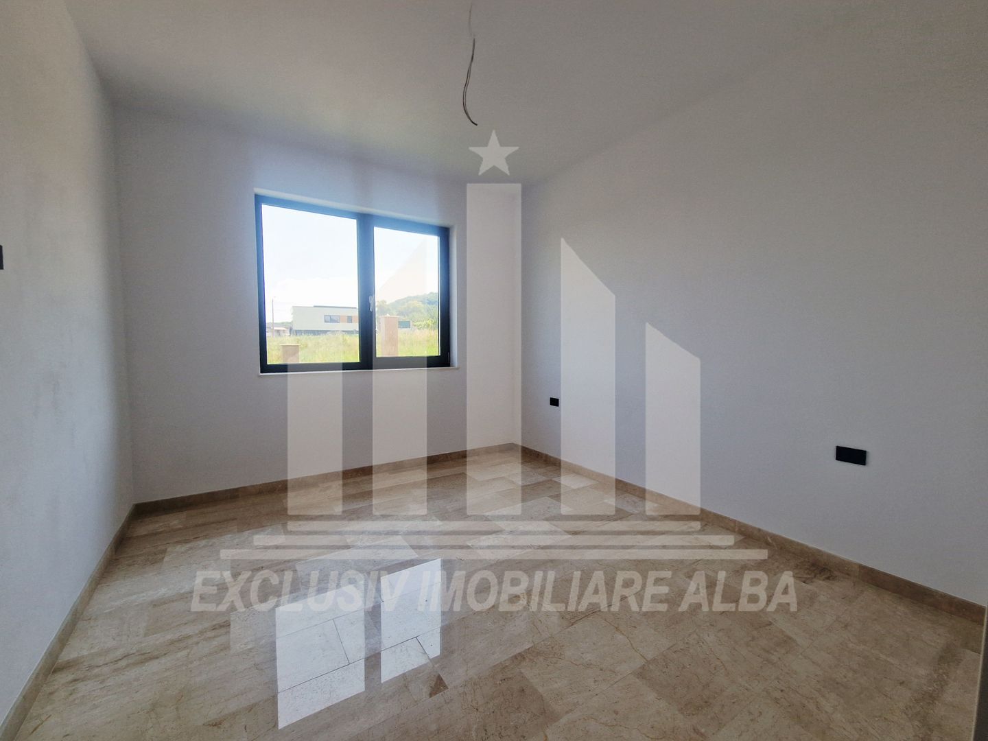 Casa individuala | 1 nivel | 160 mp |  500 mp teren | 2025 | Micesti - Poză 3